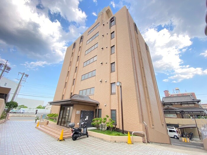 ベアーレ芳樹の物件外観写真