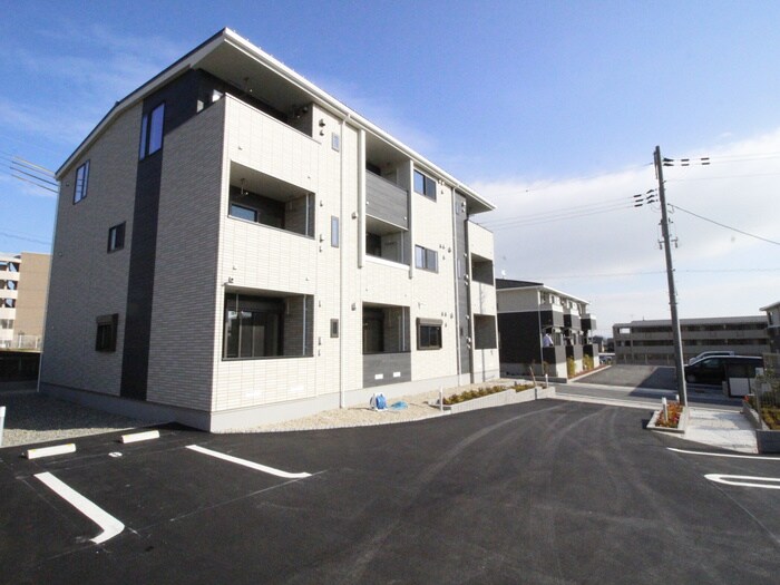 ＳＭＩＬＥ　ＣＡＳＡの物件外観写真