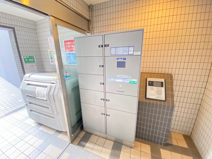 Ｐｅａｃｅｆｕｌ朱雀の物件外観写真