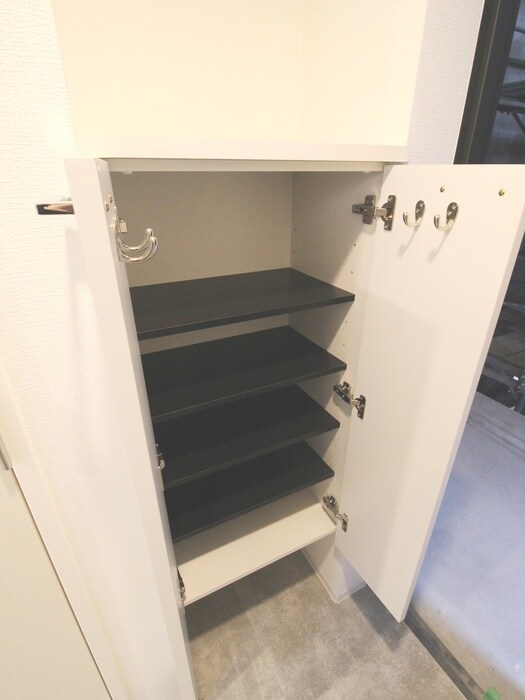 ｾﾚﾆﾃ西中島アリア壱番館の物件内観写真