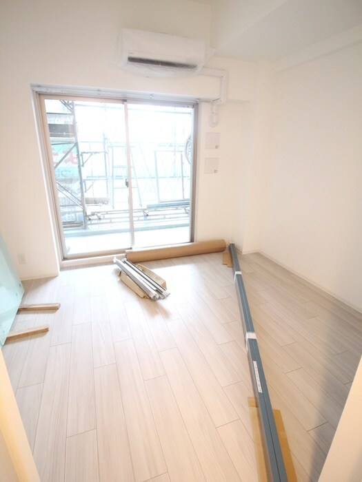 ｴｽﾘｰﾄﾞﾚｼﾞﾃﾞﾝｽ新大阪ﾌﾟﾗｲﾑの物件内観写真