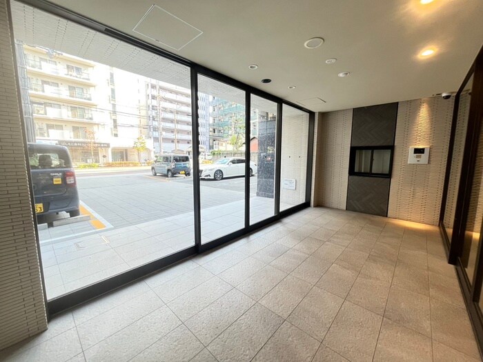 ｴｽﾘｰﾄﾞﾚｼﾞﾃﾞﾝｽ新大阪ﾌﾟﾗｲﾑの物件外観写真