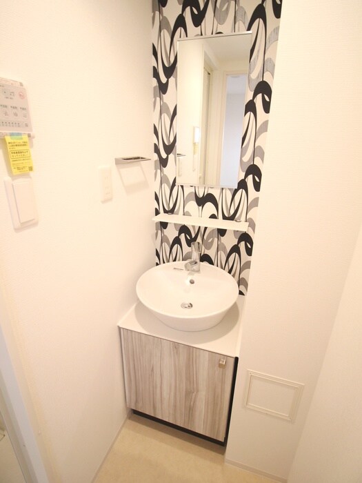 ｴｽﾘｰﾄﾞﾚｼﾞﾃﾞﾝｽ新大阪ﾌﾟﾗｲﾑの物件内観写真