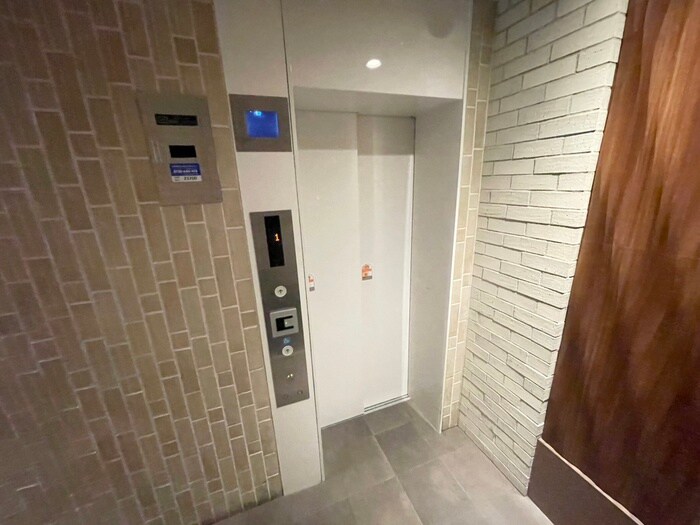 クロスレジデンス神戸元町の物件外観写真