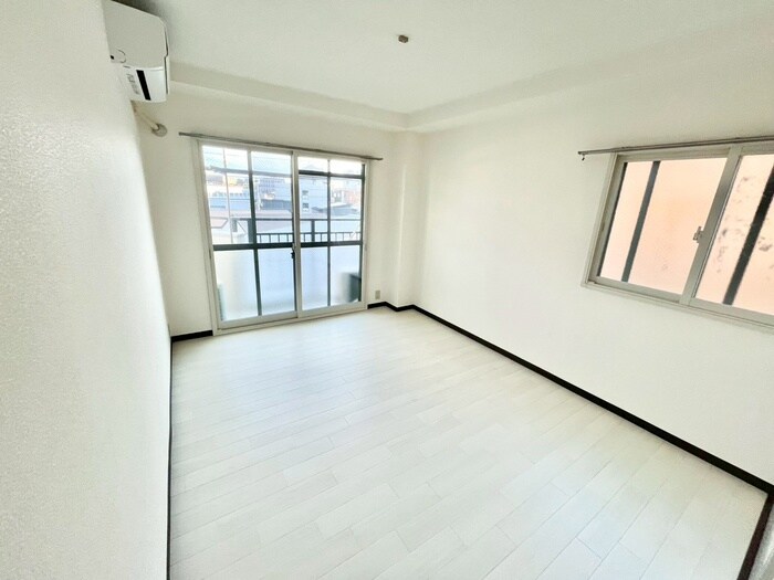 フェスタ待兼山の物件内観写真