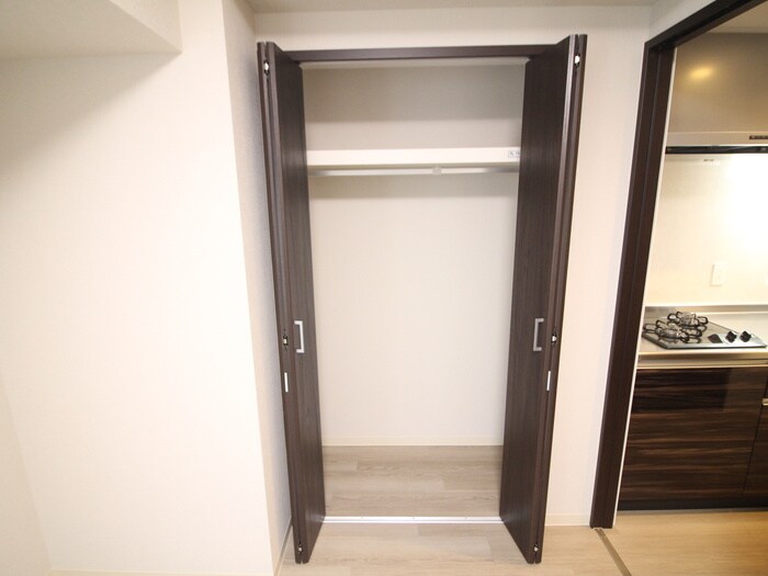 シロハイヌ尼崎中央の物件内観写真