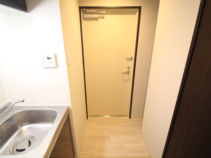 シロハイヌ尼崎中央の物件内観写真