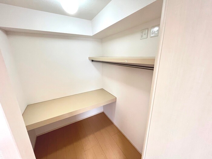 コンフォ－ト東寝屋川の物件内観写真