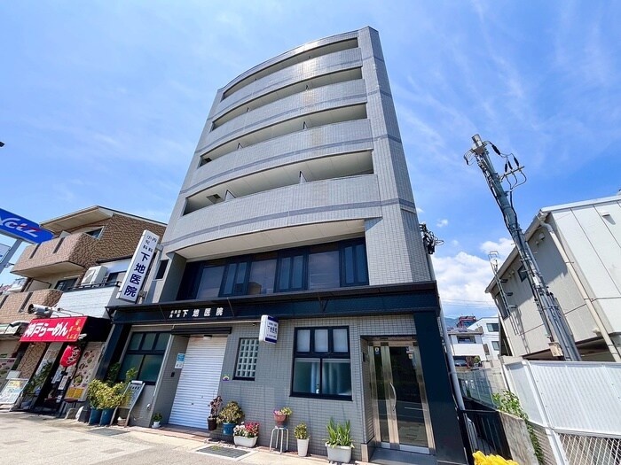 灘南ビルの物件外観写真