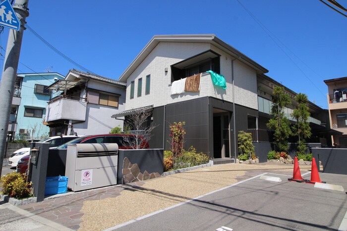 カスカードリヴィエールの物件外観写真