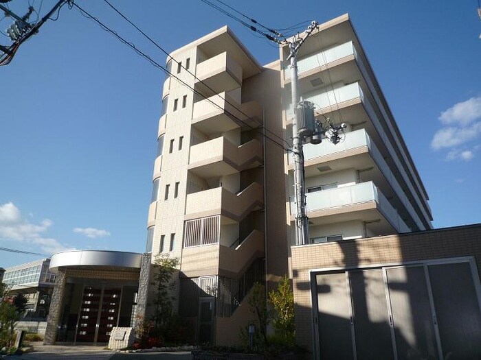 パレス モン レ－ヴの物件外観写真