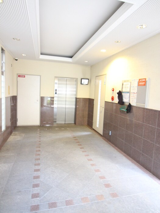 パレス モン レ－ヴの物件外観写真