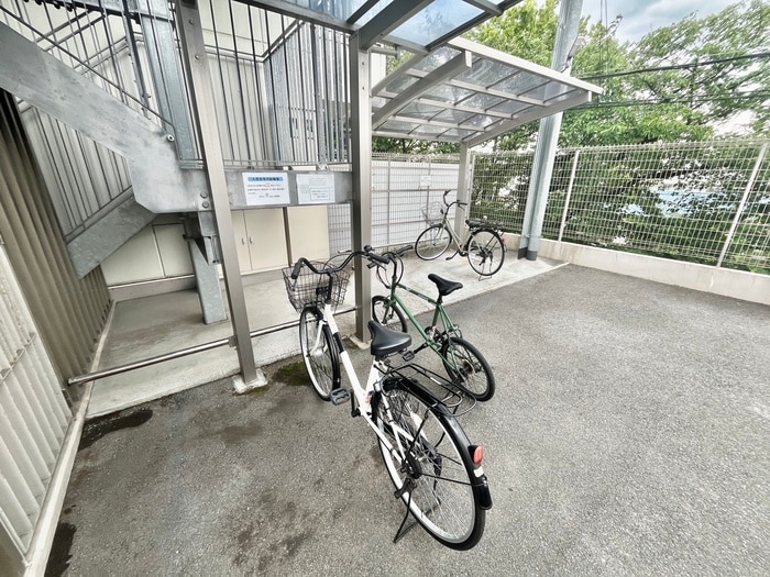 グランドール　モンシェリーの物件外観写真