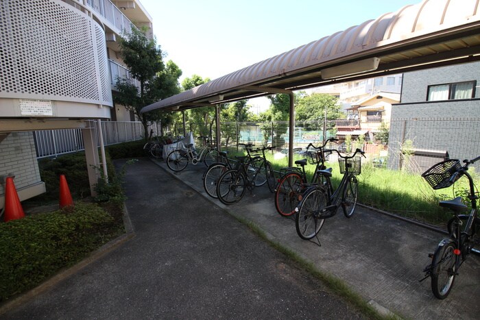 フェアエスト岡町の物件外観写真