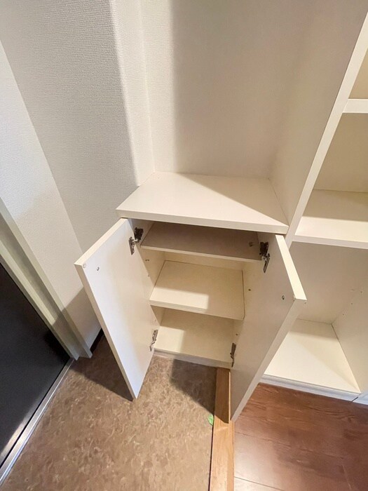 フェアエスト岡町の物件内観写真