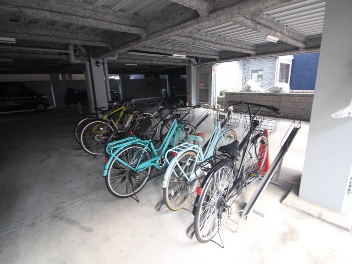 ホーリーライフ福島の物件外観写真