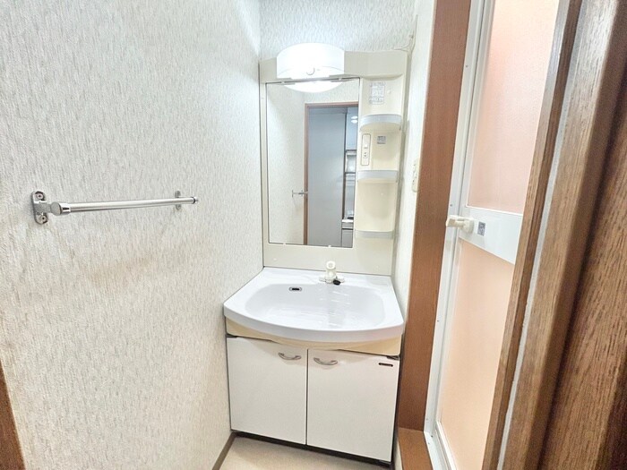 ワンズ・ワンＡ棟の物件内観写真