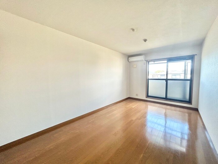 ワンズ・ワンＡ棟の物件内観写真