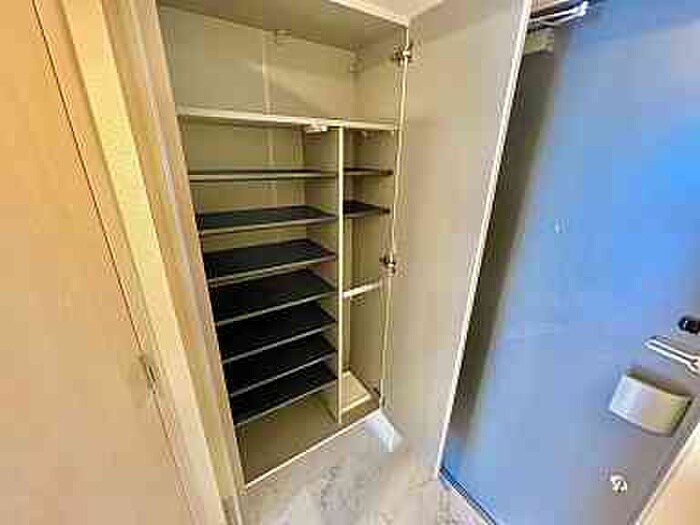 セレーノ南森町の物件内観写真