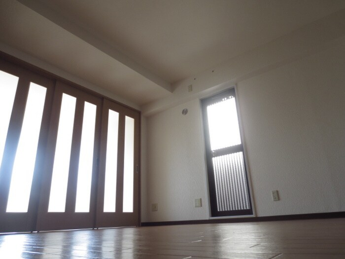 エステ－トⅡ番館の物件内観写真