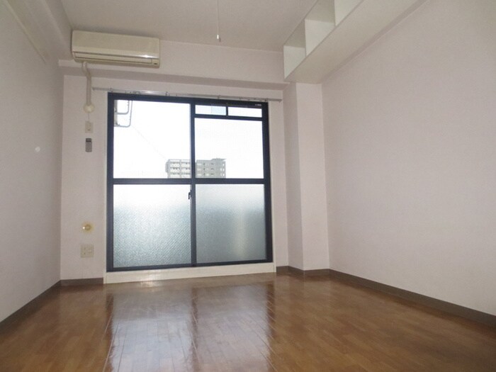 ｽﾁｭｰﾃﾞﾝﾄﾊﾟﾚｽ茨木の物件内観写真