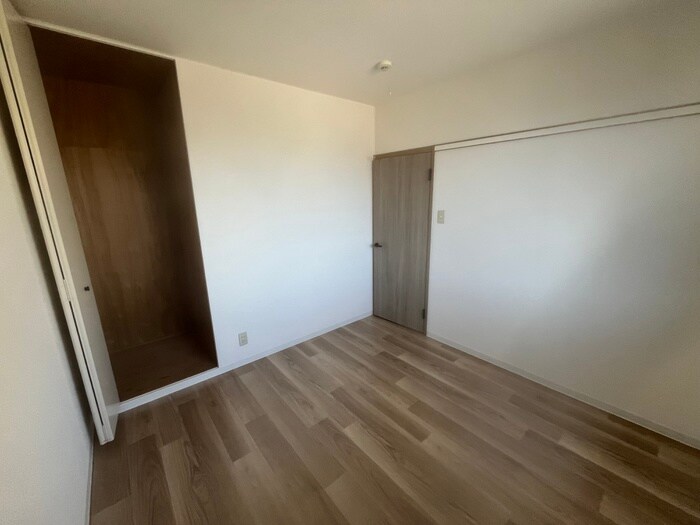 フォリア弐番館の物件内観写真