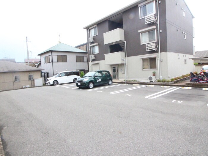 グラシアスの物件外観写真