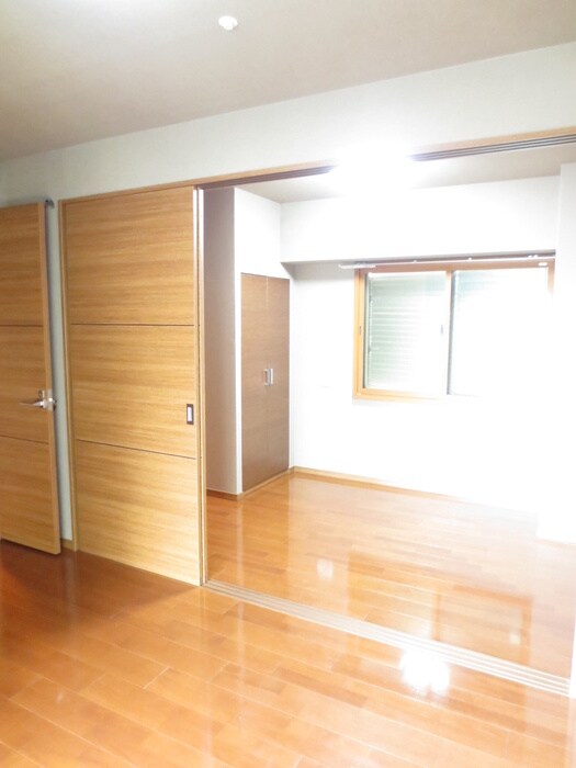 ﾗｲｵﾝｽﾞ京都四条烏丸ﾚｼﾞﾃﾞﾝｽの物件内観写真