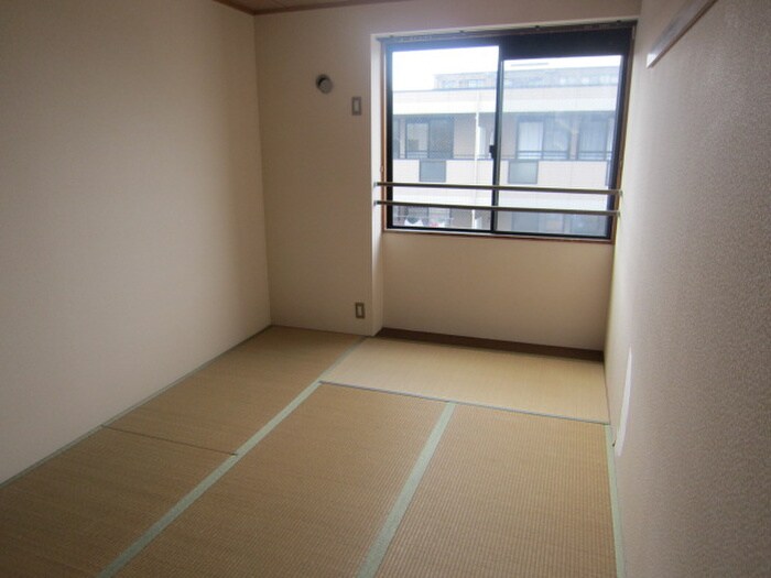 ハイツ藤原5の物件内観写真