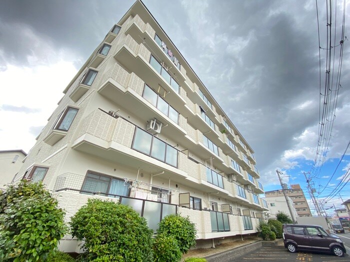 エバーグレイス森本の物件外観写真