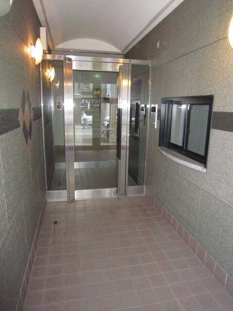 イ－ストアベニュ－の物件外観写真