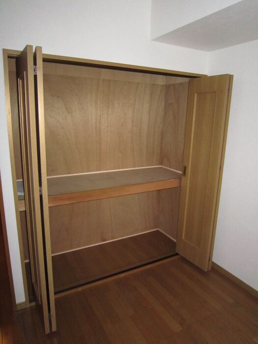 イ－ストアベニュ－の物件内観写真