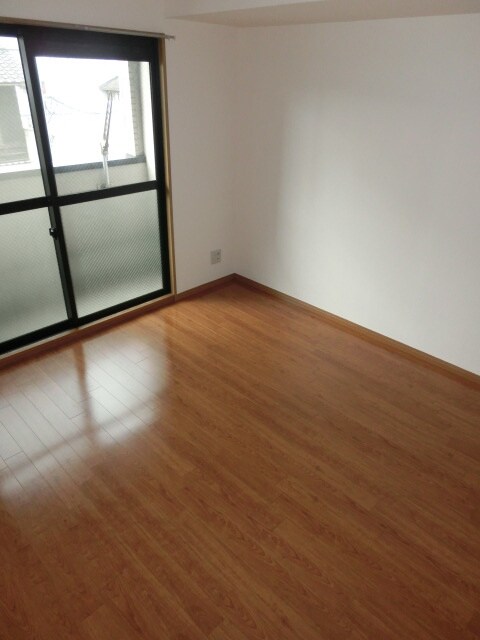 イ－ストアベニュ－の物件内観写真