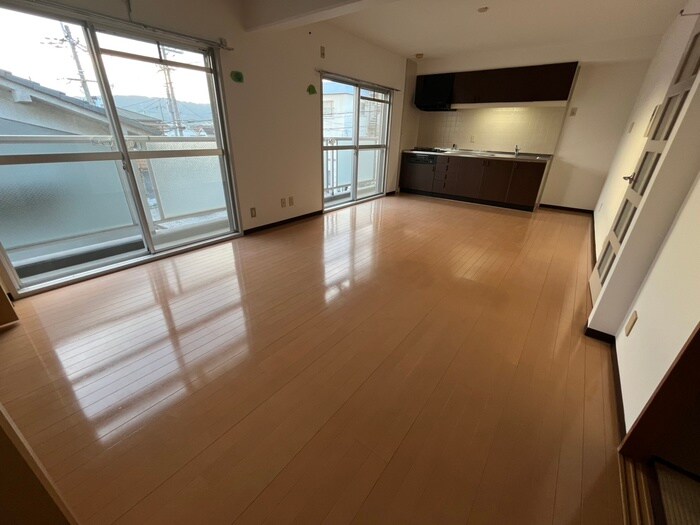 サンヒルズスギモトの物件内観写真