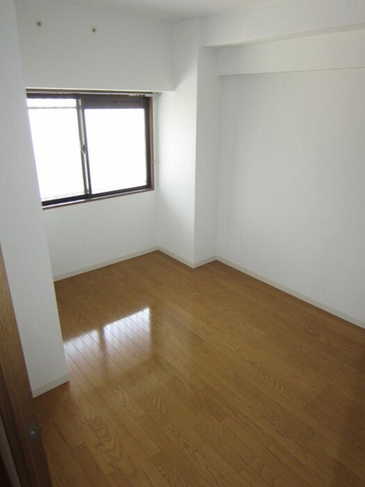 ＲＯＮＡ　ＨＹＡＴＴの物件内観写真