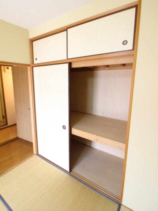 ＲＯＮＡ　ＨＹＡＴＴの物件内観写真