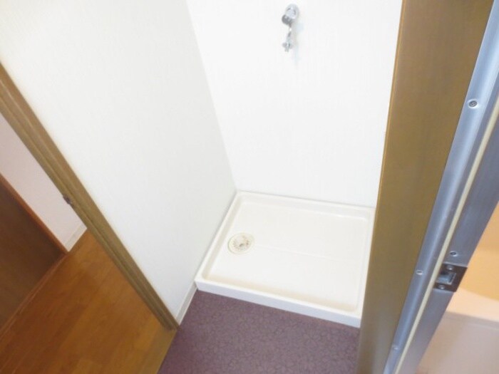 ＲＯＮＡ　ＨＹＡＴＴの物件内観写真