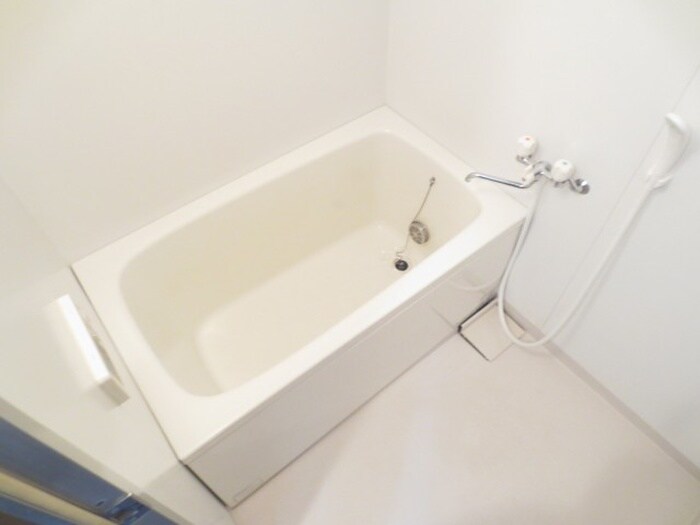 ＲＯＮＡ　ＨＹＡＴＴの物件内観写真