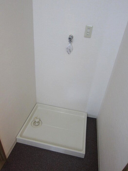 ＲＯＮＡ　ＨＹＡＴＴの物件内観写真