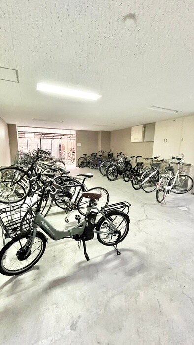 パウゼ大手前の物件外観写真