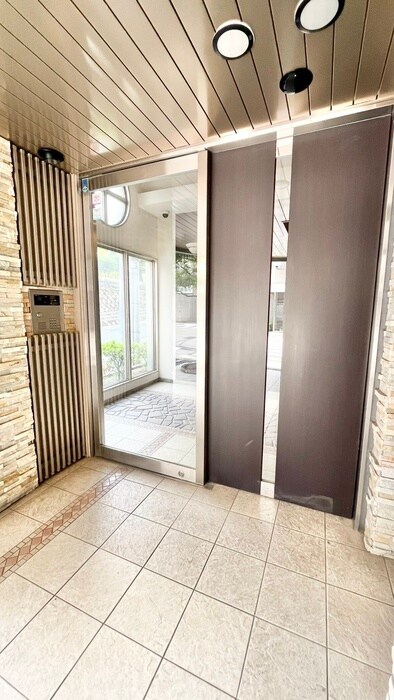 アリスマナ－ガ－デン谷町の物件外観写真