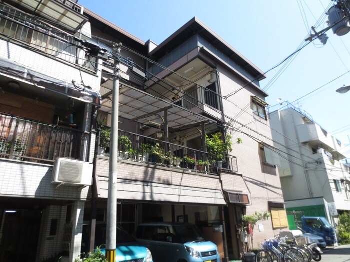 白梅ハウスの物件外観写真