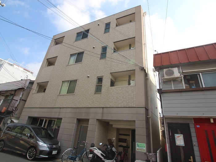 プレシャスコ－トの物件外観写真