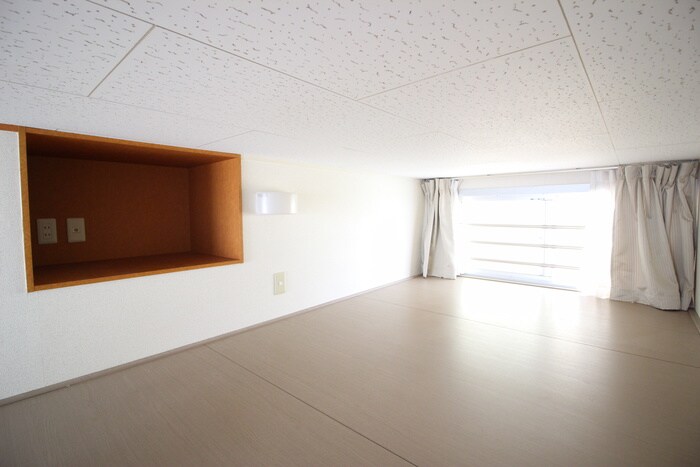 プレジール太秦の物件内観写真