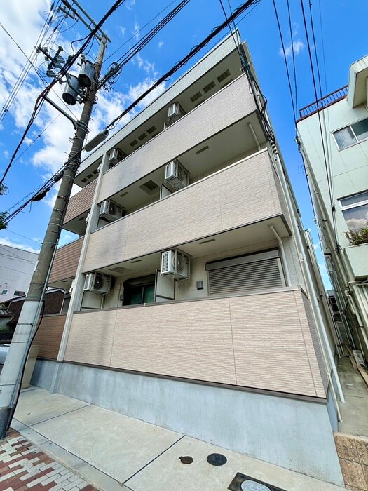 フジパレス長居公園の物件外観写真