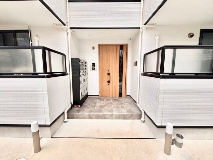 ＷｉｎｄＢｅｌｌ出口の物件外観写真