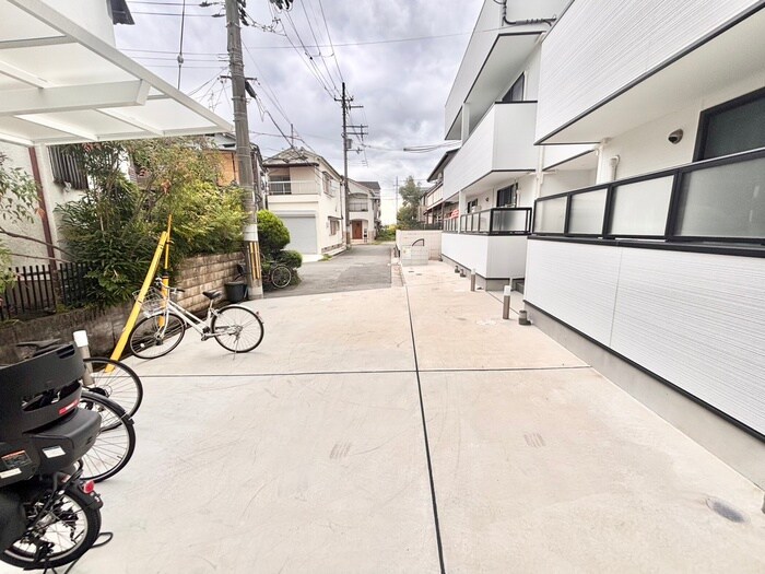 ＷｉｎｄＢｅｌｌ出口の物件外観写真