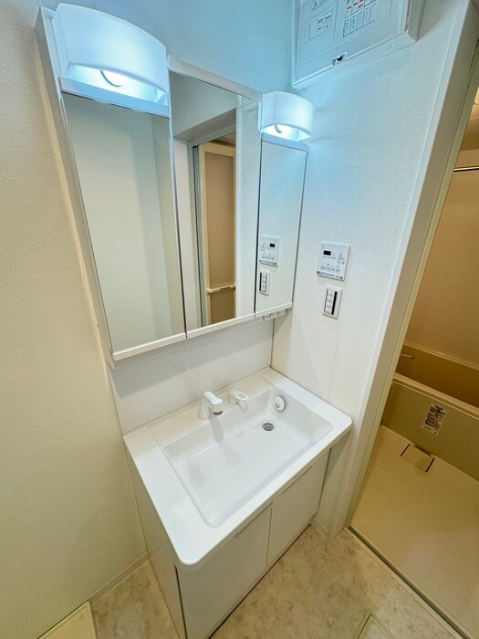 ＷｉｎｄＢｅｌｌ出口の物件内観写真