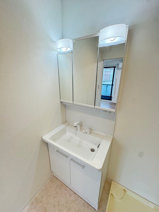 ＷｉｎｄＢｅｌｌ出口の物件内観写真