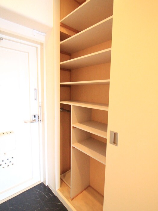 若草ハイツの物件内観写真